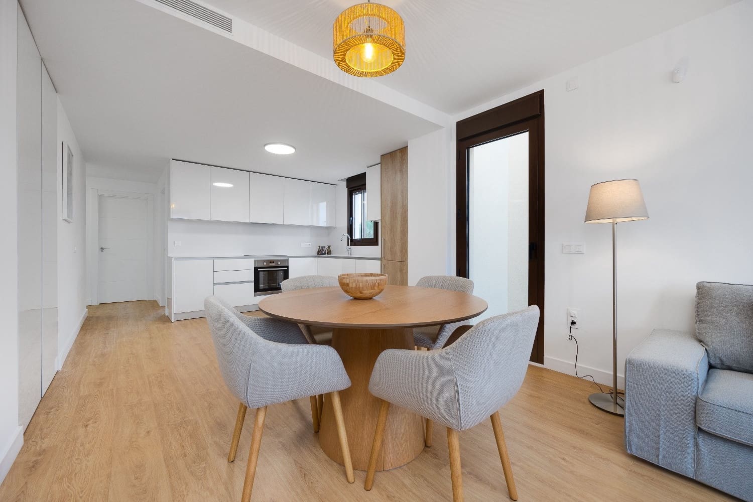 2 soverom Leilighet til salgs i Villamartin med svømmebasseng garasje - € 325 000 (Ref: 9953091)