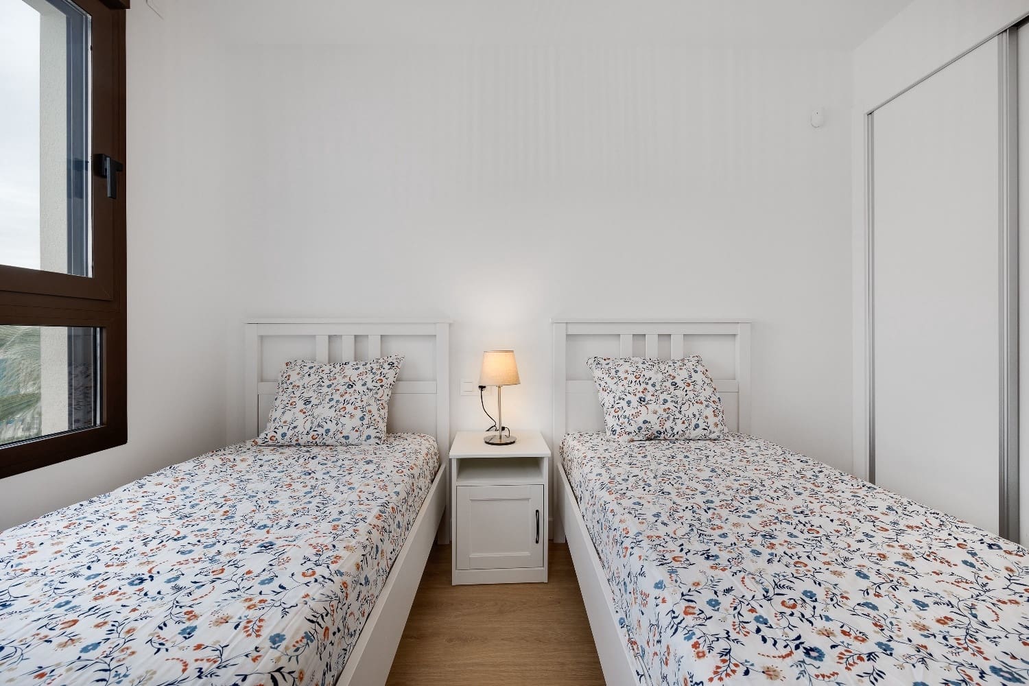 2 soverom Leilighet til salgs i Villamartin med svømmebasseng garasje - € 325 000 (Ref: 9953091)