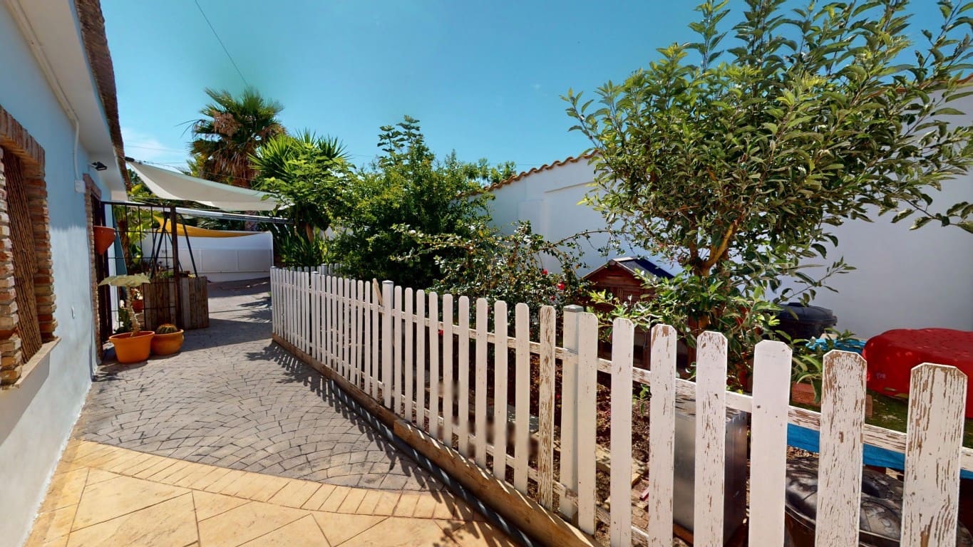 3 sovrum Villa till salu i Los Alcazares med pool - 249 950 € (Ref: 9961201)
