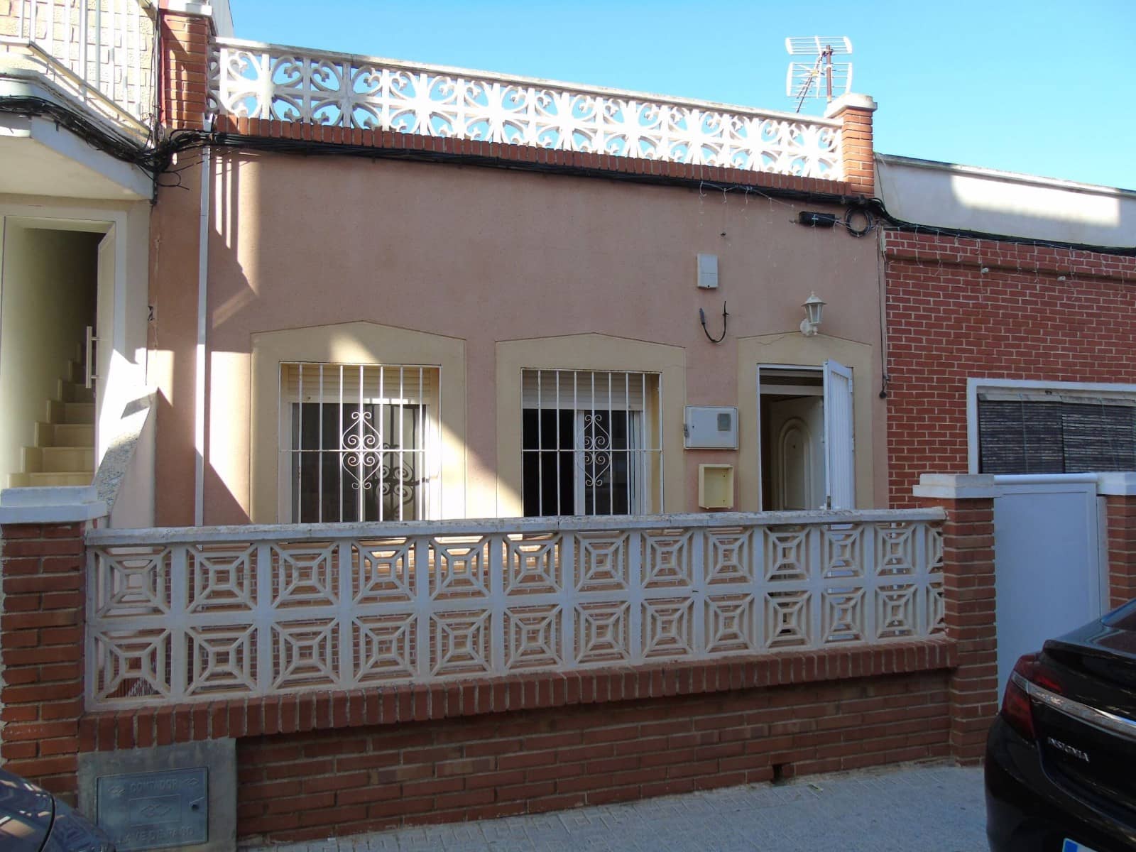 3 bedroom Townhouse for sale in Los Nietos with garage - € 145,000 (Ref: 9964435)