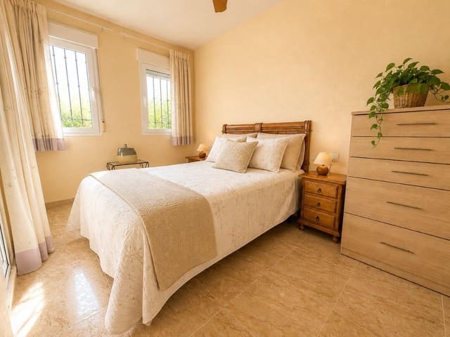 3 Zimmer Villa zu verkaufen in El Carmoli, Cartagena mit Pool Garage - 299.950 € (Ref: 9977660)