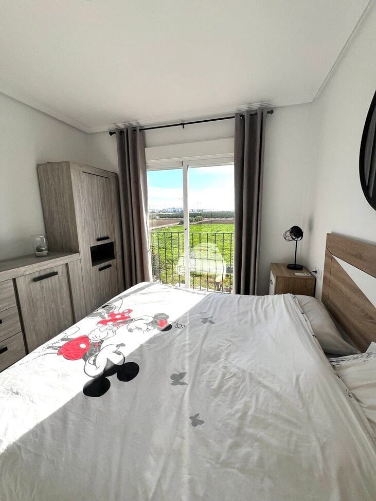 3 soverom Hus til salgs i Los Alcazares med svømmebasseng - € 128 500 (Ref: 9979274)