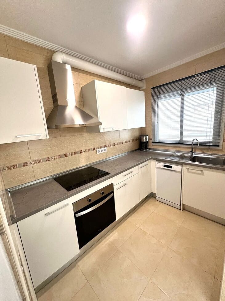 3 soverom Hus til salgs i Los Alcazares med svømmebasseng - € 128 500 (Ref: 9979274)