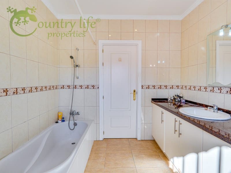 3 Zimmer Finca/Landgut zu verkaufen in Competa - 479.000 € (Ref: 10003624)