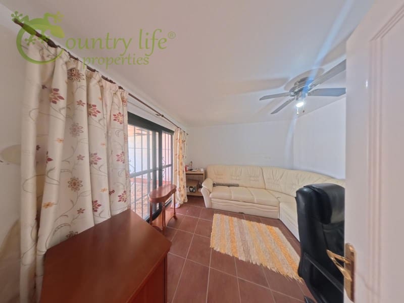 3 quarto Moradia para venda em Alcaucin - 285 000 € (Ref: 10031668)