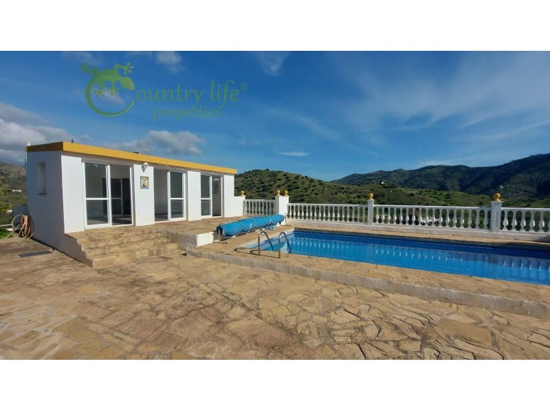4 bedroom Finca/Country House for sale in Canillas de Aceituno - € 449,000 (Ref: 10037148)
