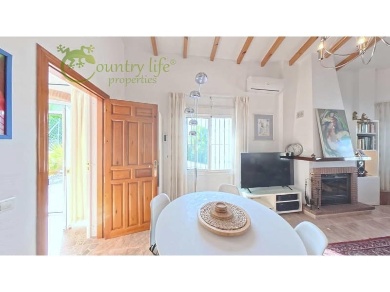 3 slaapkamer Villa te koop in Alcaucin - € 375.000 (Ref: 10061699)