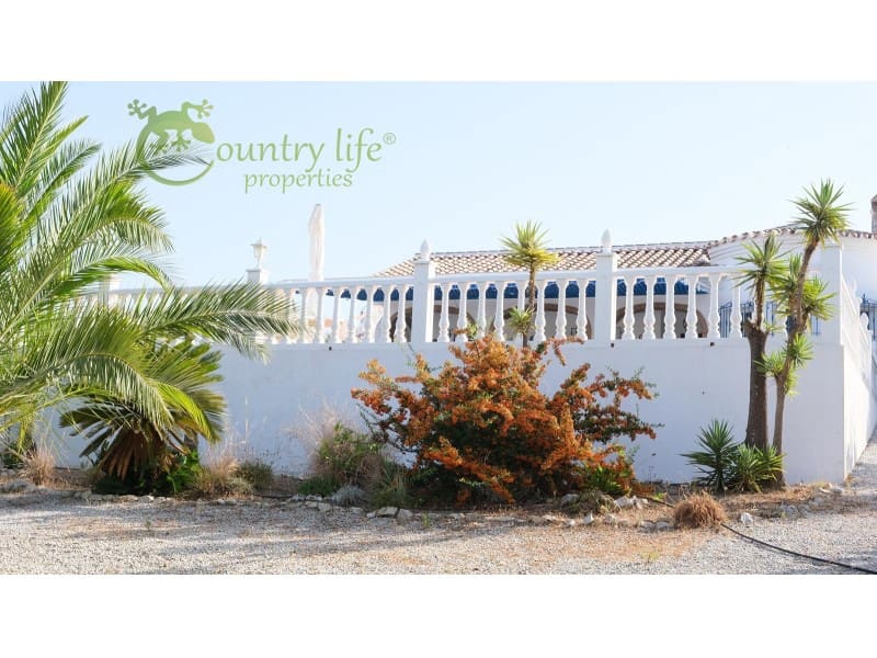 3 slaapkamer Villa te koop in Alcaucin - € 375.000 (Ref: 10061699)