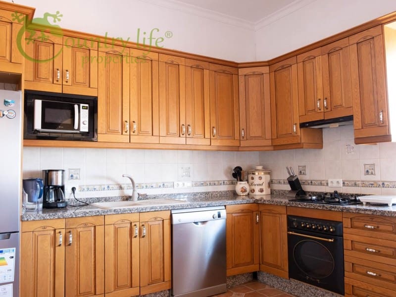 4 slaapkamer Villa te koop in Competa - € 325.000 (Ref: 7034364)