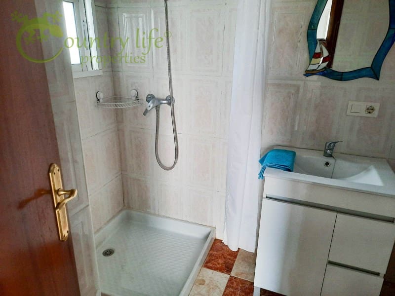 6 soveværelse Villa til salg i Vinuela - € 349.000 (Ref: 7098038)