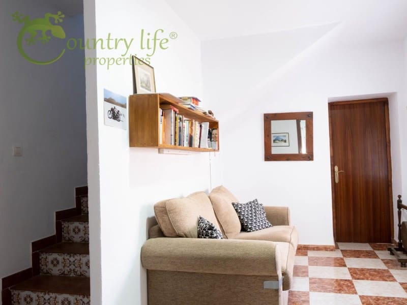 6 soveværelse Villa til salg i Vinuela - € 349.000 (Ref: 7098038)