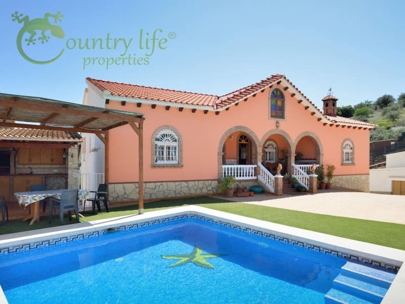 6 soveværelse Villa til salg i Vinuela - € 349.000 (Ref: 7098038)