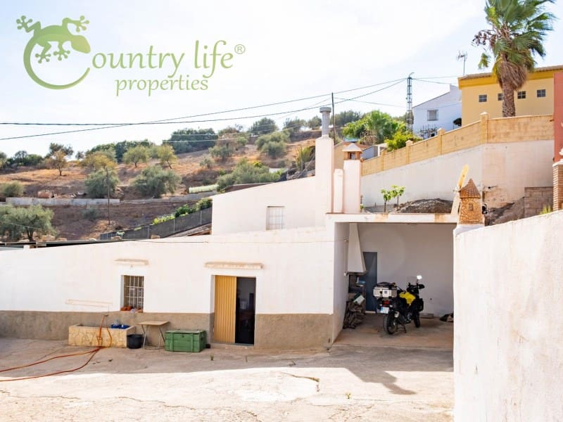 6 soveværelse Villa til salg i Vinuela - € 349.000 (Ref: 7098038)