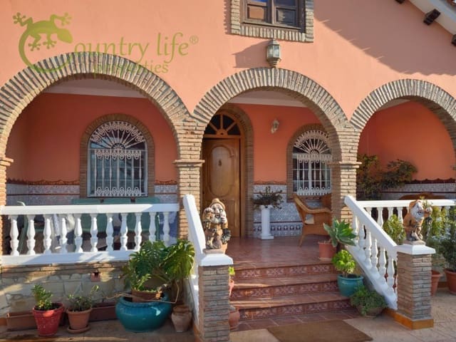 6 soveværelse Villa til salg i Viñuela - € 349.000 (Ref: 7098038)