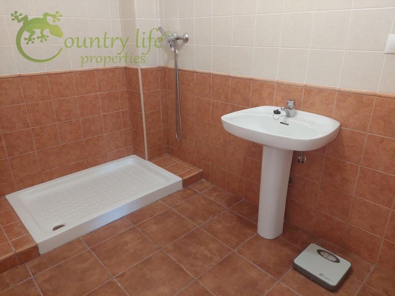 3 soveværelse Villa til salg i Alcaucin - € 395.000 (Ref: 7536728)