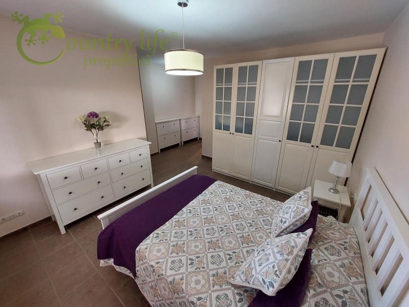 3 soveværelse Villa til salg i Alcaucin - € 395.000 (Ref: 7536728)