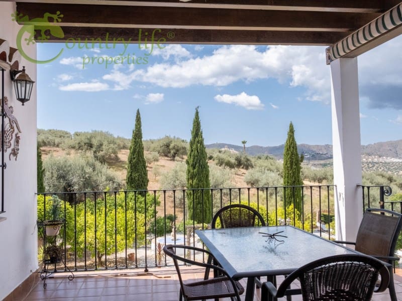 5 soverom Villa til salgs i Alcaucin - € 475 000 (Ref: 7603709)