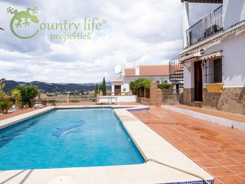 5 soverom Villa til salgs i Alcaucin - € 475 000 (Ref: 7603709)