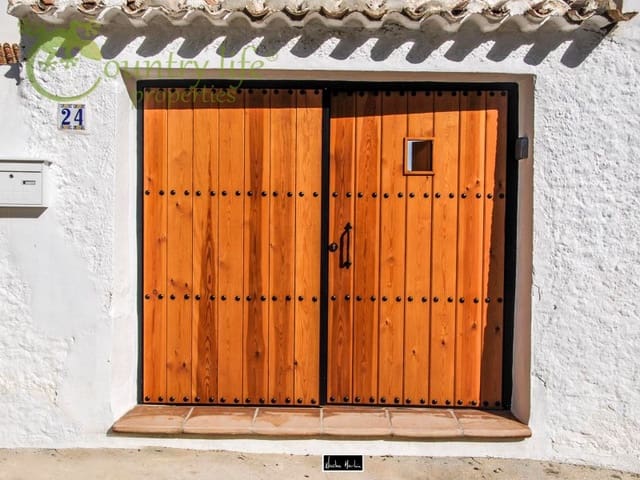 6 slaapkamer Gastenverblijf/B&B te koop in Periana - € 585.000 (Ref: 7827648)