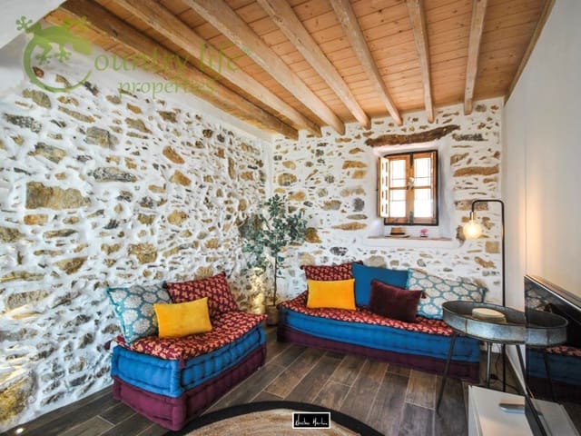 6 slaapkamer Gastenverblijf/B&B te koop in Periana - € 585.000 (Ref: 7827648)