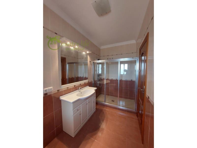 4 soverom Villa til salgs i Periana - € 699 000 (Ref: 8239005)