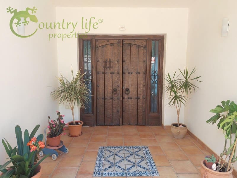 4 soverom Villa til salgs i Periana - € 699 000 (Ref: 8239005)