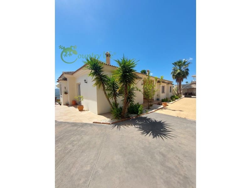 4 soverom Villa til salgs i Periana - € 699 000 (Ref: 8239005)