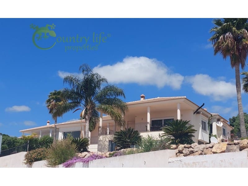 4 soverom Villa til salgs i Periana - € 699 000 (Ref: 8239005)