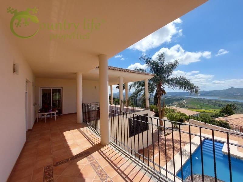 4 soverom Villa til salgs i Periana - € 699 000 (Ref: 8239005)