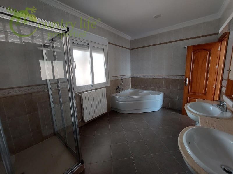 4 soverom Villa til salgs i Periana - € 699 000 (Ref: 8239005)