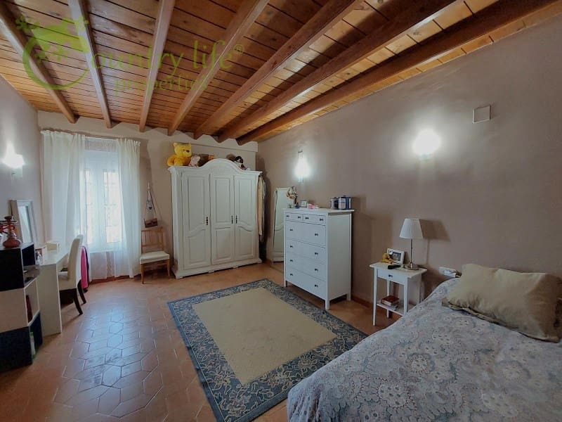 3 soveværelse Finca/Landehus til salg i Malaga by - € 890.000 (Ref: 8244264)