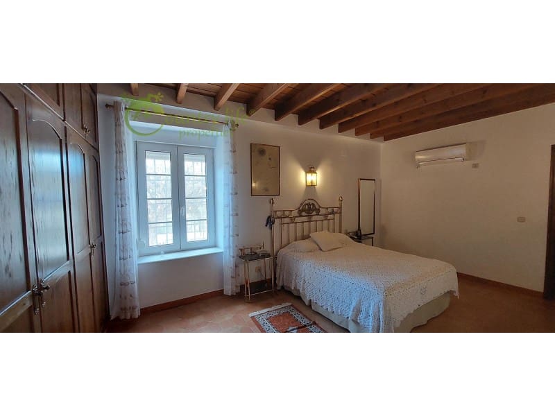 3 soveværelse Finca/Landehus til salg i Malaga by - € 890.000 (Ref: 8244264)