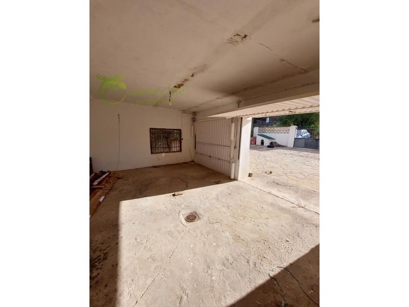 3 soveværelse Finca/Landehus til salg i Malaga by - € 890.000 (Ref: 8244264)