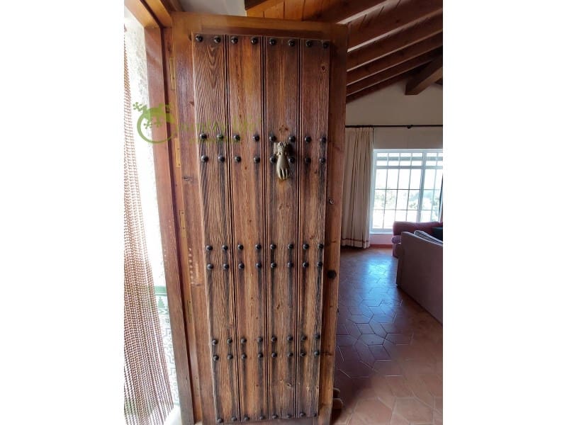 3 soveværelse Finca/Landehus til salg i Malaga by - € 890.000 (Ref: 8244264)