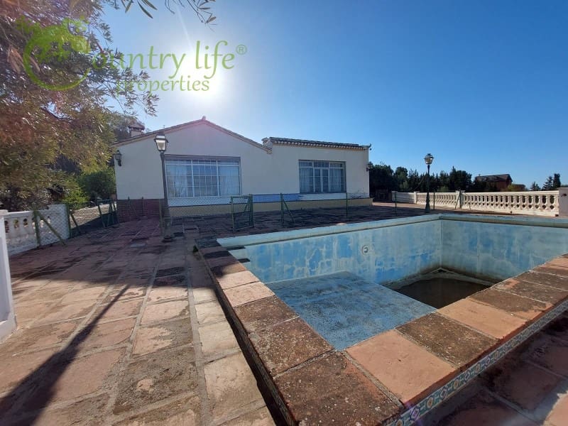 3 soveværelse Finca/Landehus til salg i Malaga by - € 890.000 (Ref: 8244264)