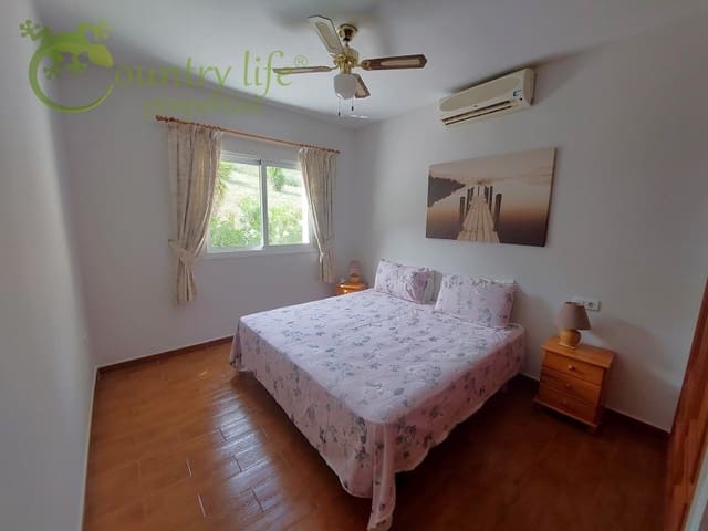 4 slaapkamer Villa te koop in Viñuela - € 625.000 (Ref: 8295633)