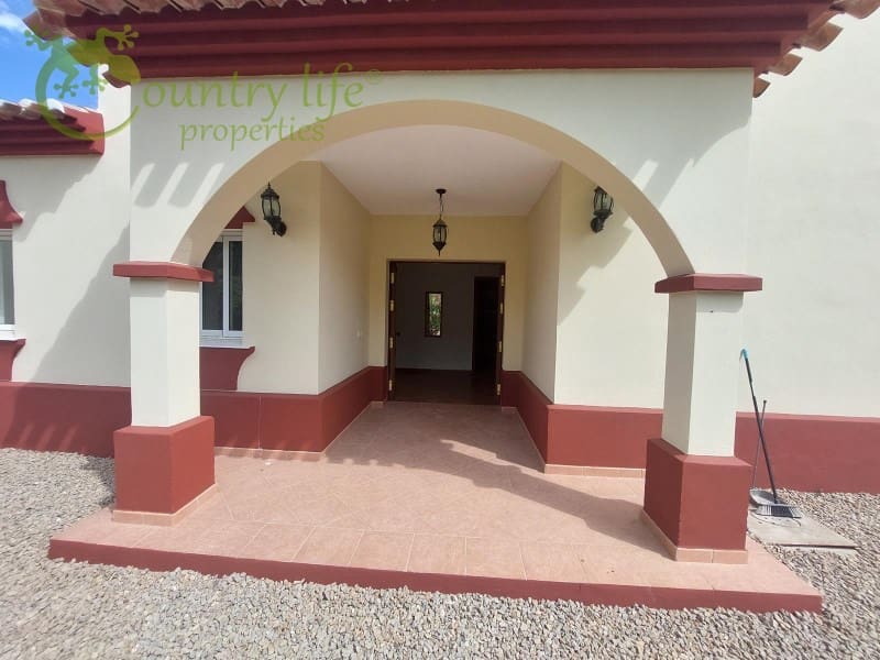 4 slaapkamer Villa te koop in Vinuela - € 625.000 (Ref: 8295633)