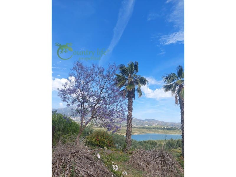 4 slaapkamer Villa te koop in Vinuela - € 625.000 (Ref: 8295633)