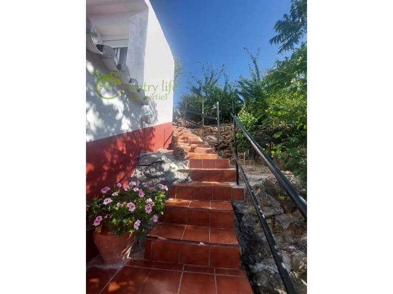 2 bedroom Finca/Country House for sale in Periana € 124,500 (Ref