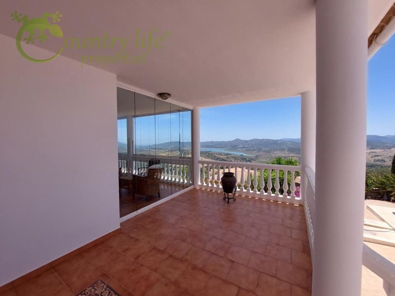 4 soverom Villa til salgs i Periana - € 649 000 (Ref: 8387310)