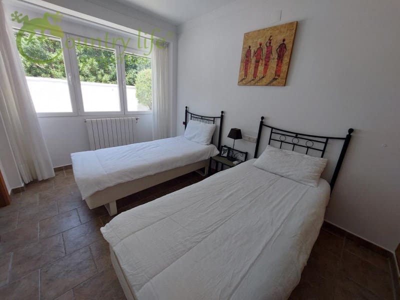 4 soverom Villa til salgs i Periana - € 649 000 (Ref: 8387310)