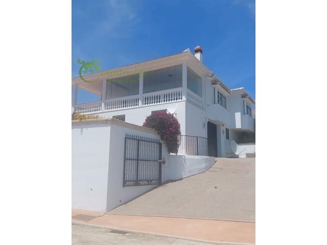 4 soverom Villa til salgs i Periana - € 649 000 (Ref: 8387310)