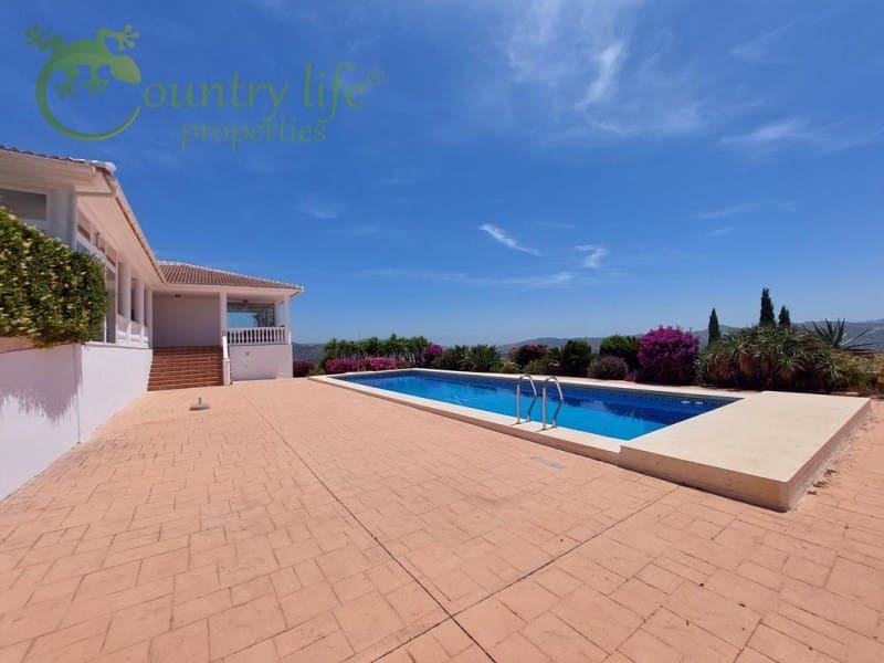 4 soverom Villa til salgs i Periana - € 649 000 (Ref: 8387310)