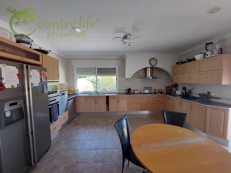 4 soverom Villa til salgs i Periana - € 649 000 (Ref: 8387310)