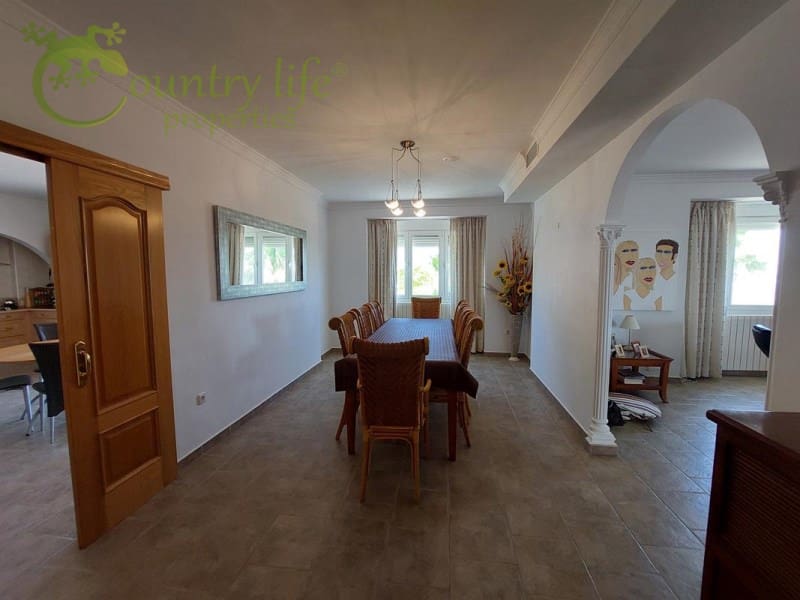 4 soverom Villa til salgs i Periana - € 649 000 (Ref: 8387310)