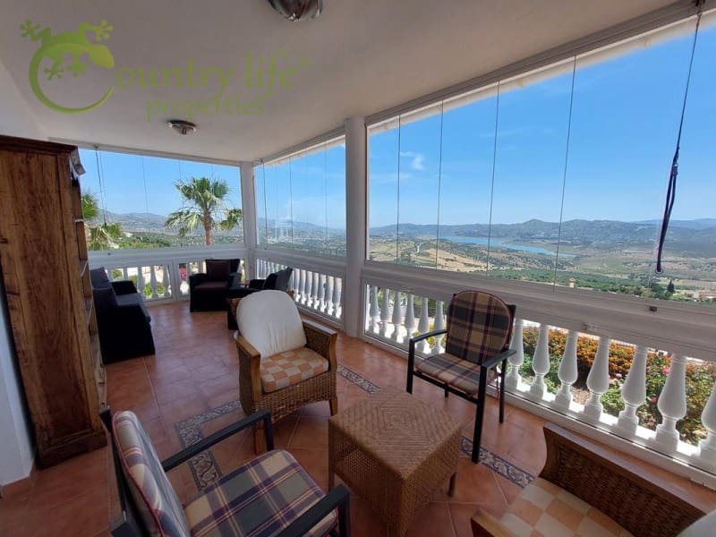 4 soverom Villa til salgs i Periana - € 649 000 (Ref: 8387310)