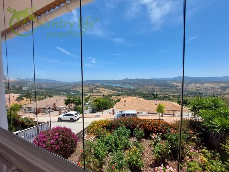 4 soverom Villa til salgs i Periana - € 649 000 (Ref: 8387310)