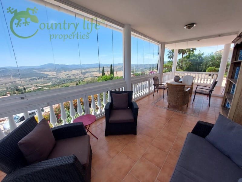 4 soverom Villa til salgs i Periana - € 649 000 (Ref: 8387310)