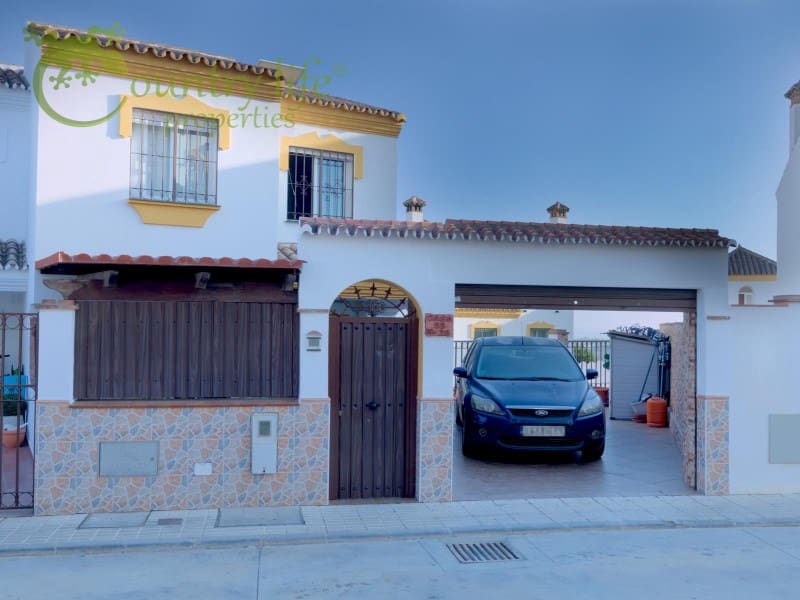 3 soverom Kjedet enebolig til salgs i Torre del Mar - € 430 000 (Ref: 8487852)