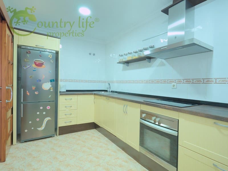 3 soverom Kjedet enebolig til salgs i Torre del Mar - € 430 000 (Ref: 8487852)